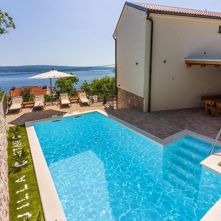 Villa Antani With Heated Pool, Sauna & Jacuzzi Crikvenica Ngoại thất bức ảnh