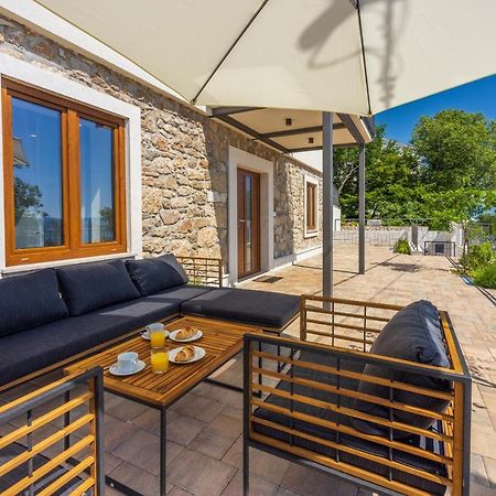 Villa Antani With Heated Pool, Sauna & Jacuzzi Crikvenica Ngoại thất bức ảnh