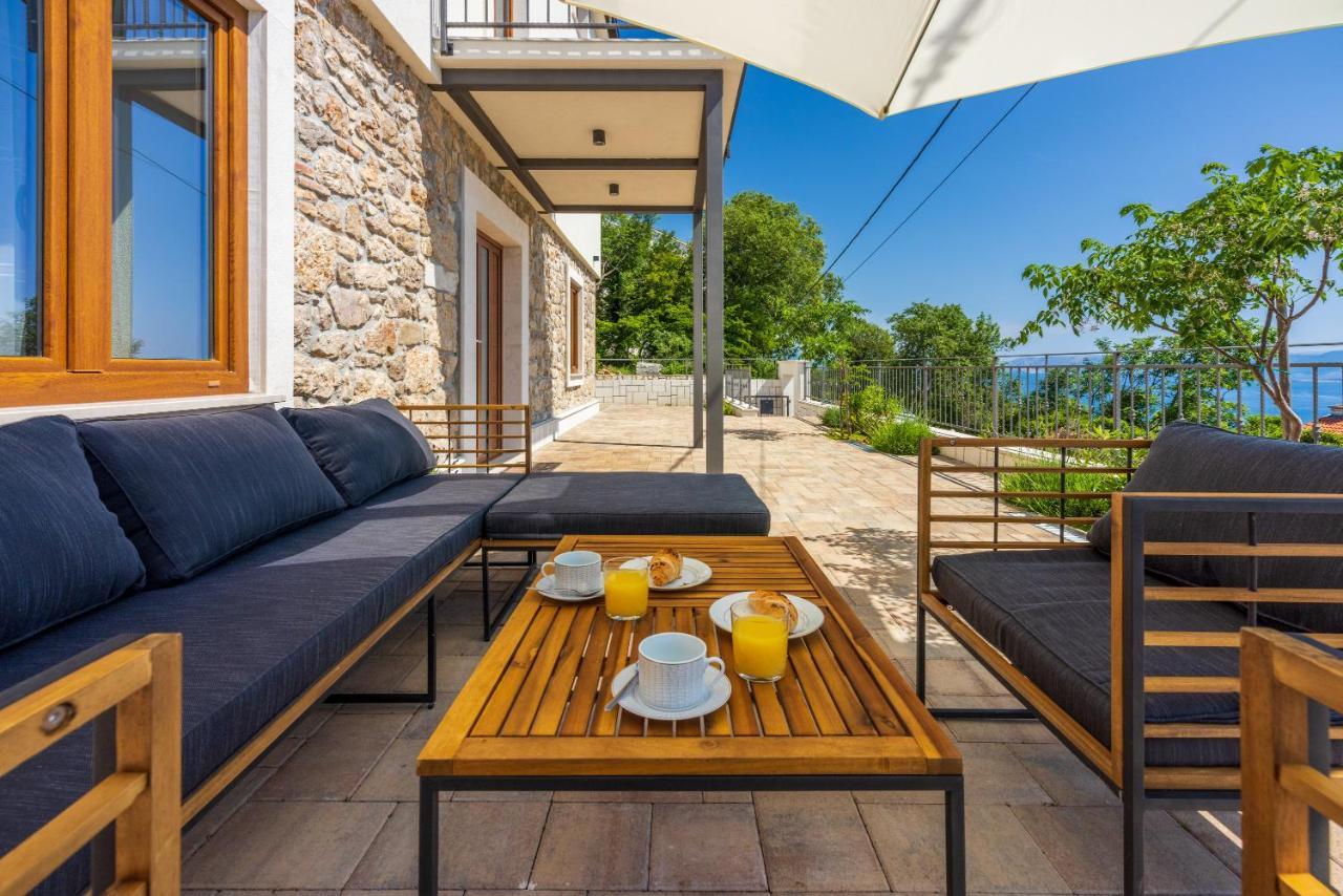 Villa Antani With Heated Pool, Sauna & Jacuzzi Crikvenica Ngoại thất bức ảnh