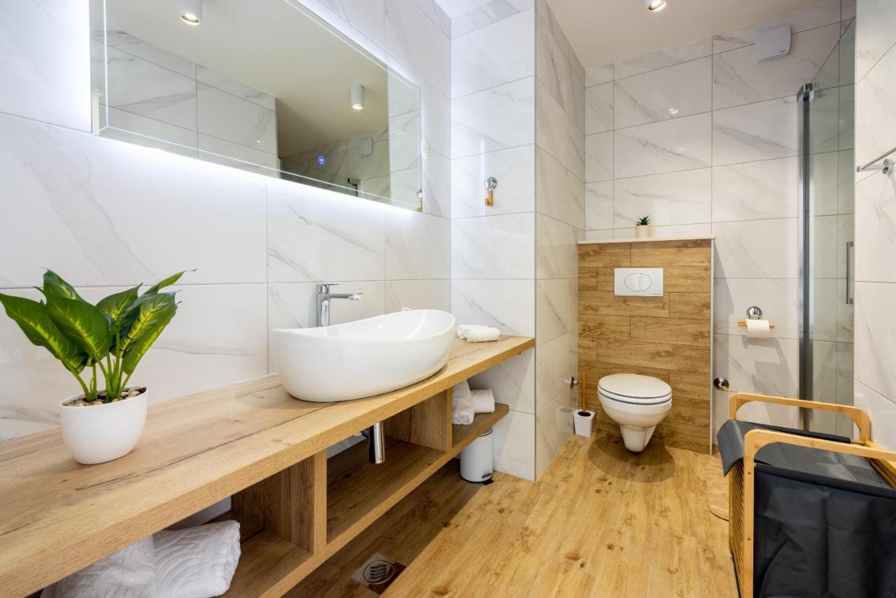 Villa Antani With Heated Pool, Sauna & Jacuzzi Crikvenica Ngoại thất bức ảnh