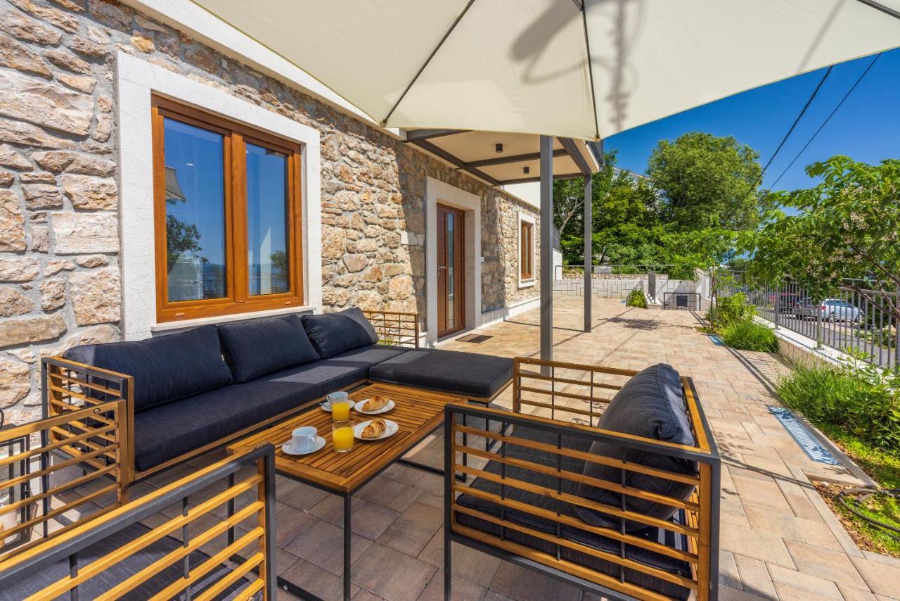 Villa Antani With Heated Pool, Sauna & Jacuzzi Crikvenica Ngoại thất bức ảnh